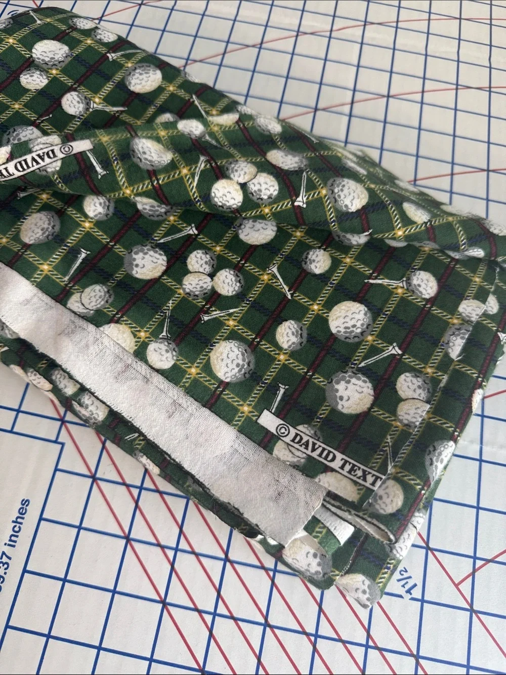 Vintage David Textiles Golf Ball Tartan Flannel Fabric 3 Yards 44” Cotton